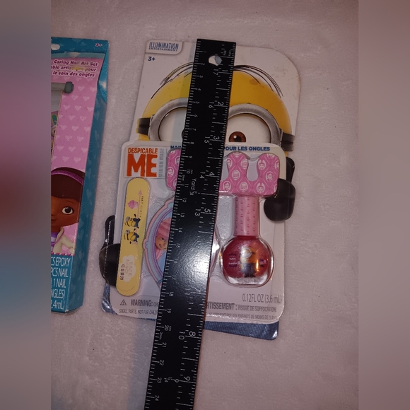 NWOT Disney and Despicable Me Nail Kits Lot of 2 - Picture 3 of 8